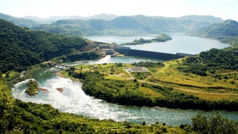Vista a&eacute;rea do rio Jacu&iacute; e barragem da usina Hidrel&eacute;trica Dona Francisca, na divisa dos munic&iacute;pios de Agudo e Nova Palma, Rio Grande do Sul